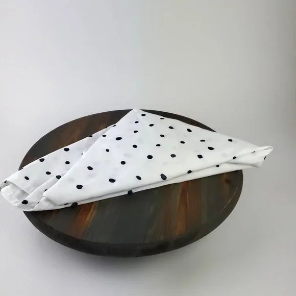 LOVEVERY Play Space Cover AKA Tent NEW and unused! NICE!